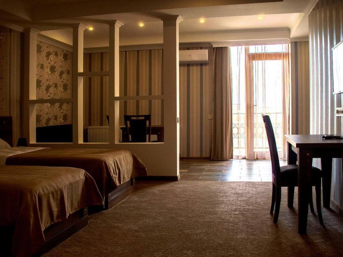 Hotel King David The Builder Koetaisi Buitenkant foto